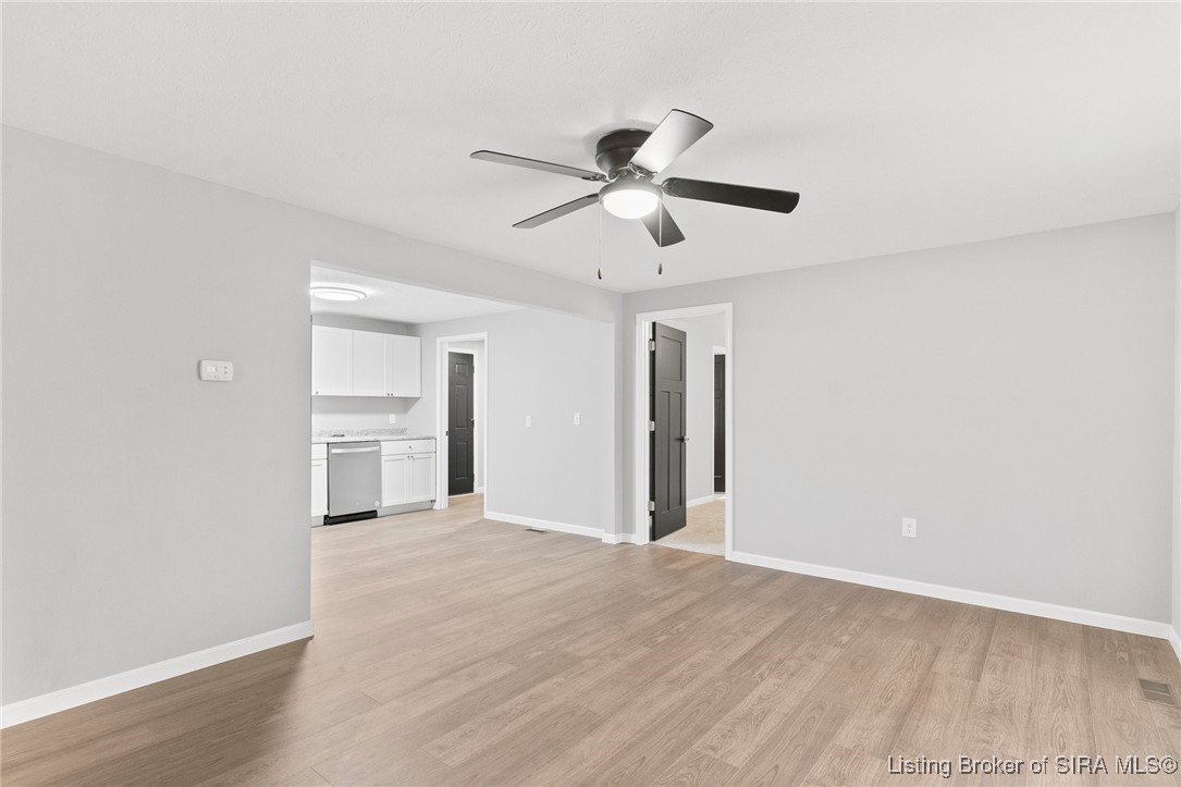 1208 W Kenwood Drive