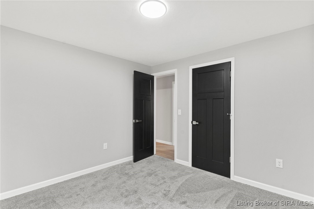 1208 W Kenwood Drive