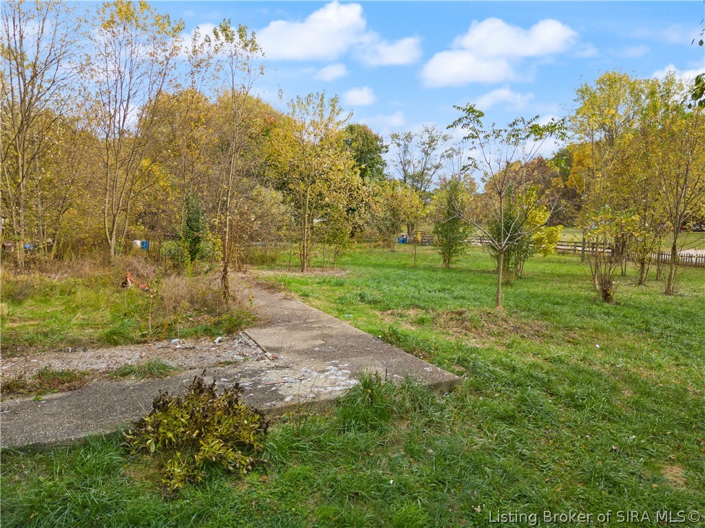 7086 E State Road 160