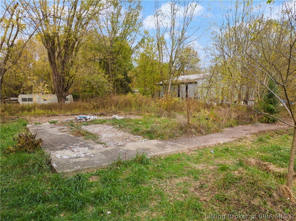 7086 E State Road 160
