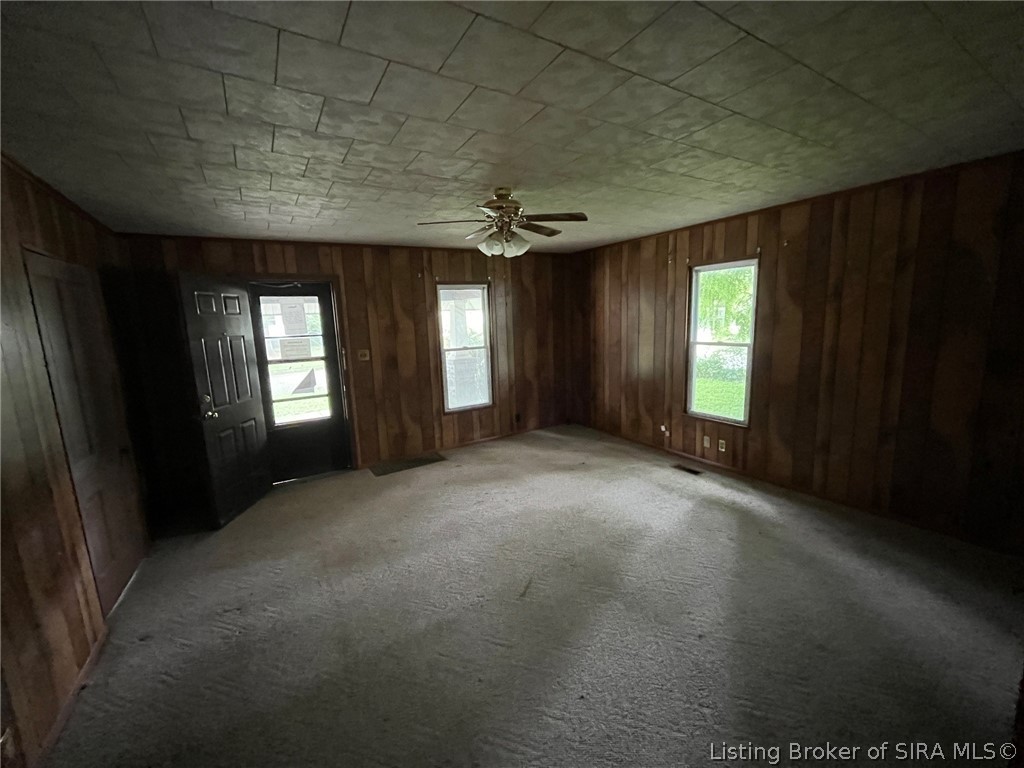 231 W Vine Street