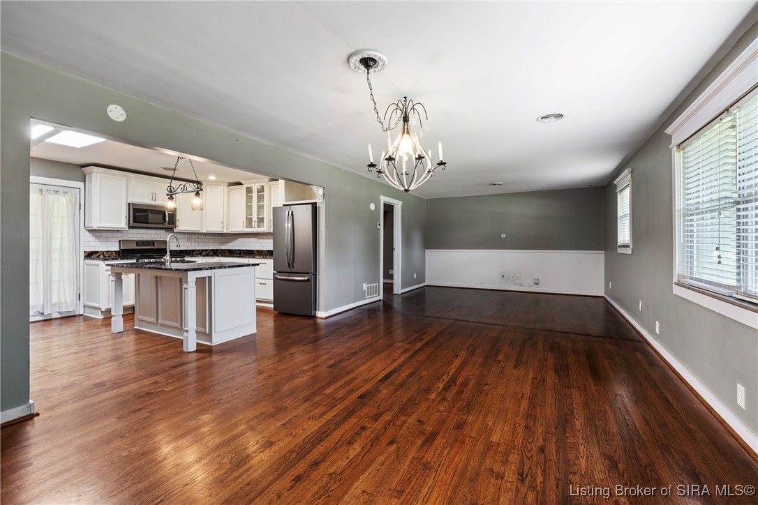 608 Montclair Street