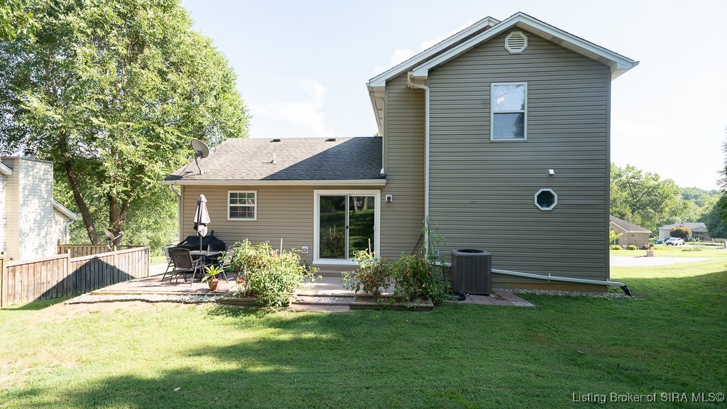 6212 Elanor Court