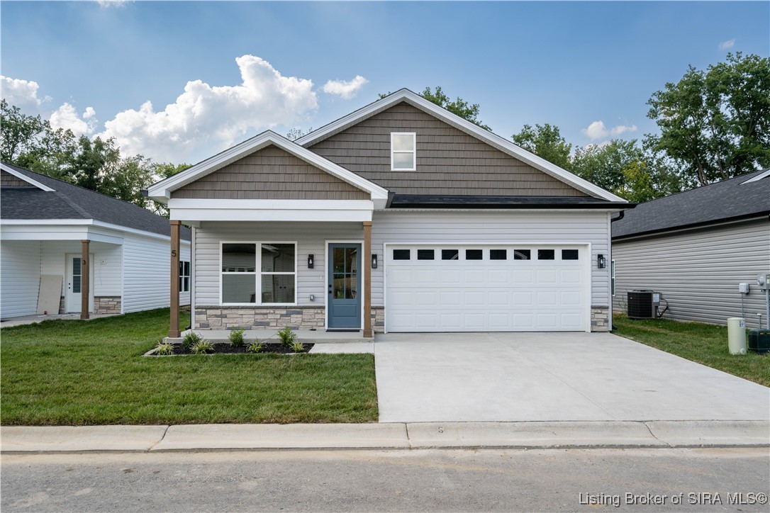 5 Cedargrove Lane