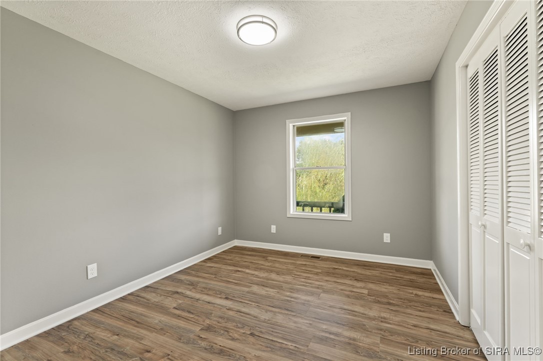 631 E Main Street NW
