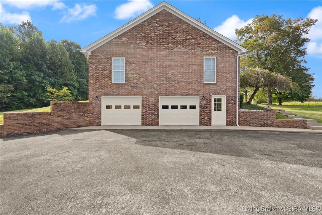 1046 Old Hwy. 337