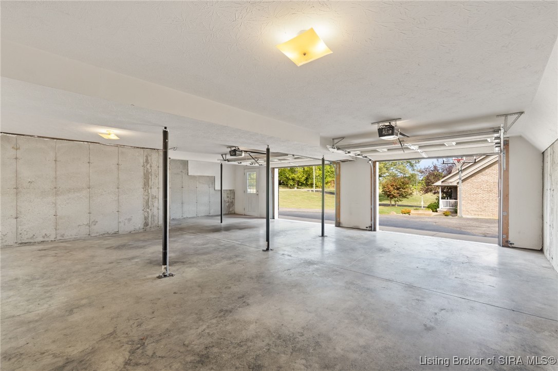1046 Old Hwy. 337