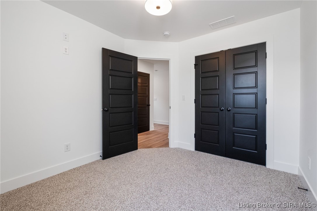 132 E Rock Lane