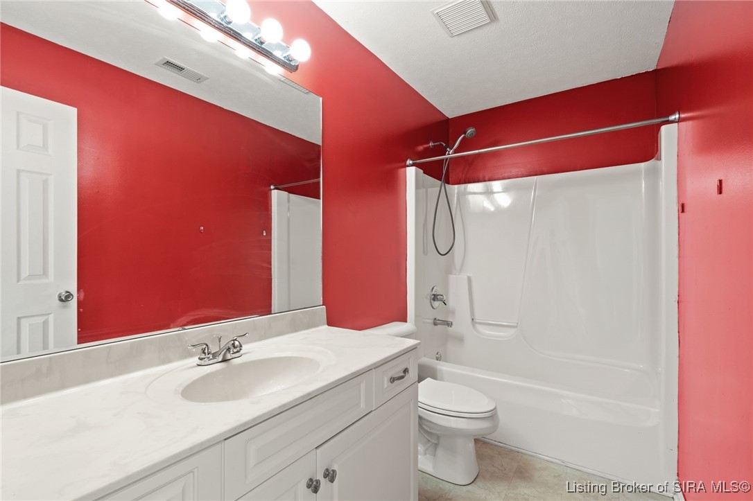 4008 Decker Court
