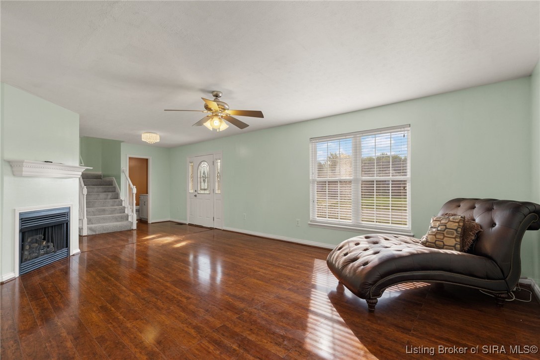 4008 Decker Court