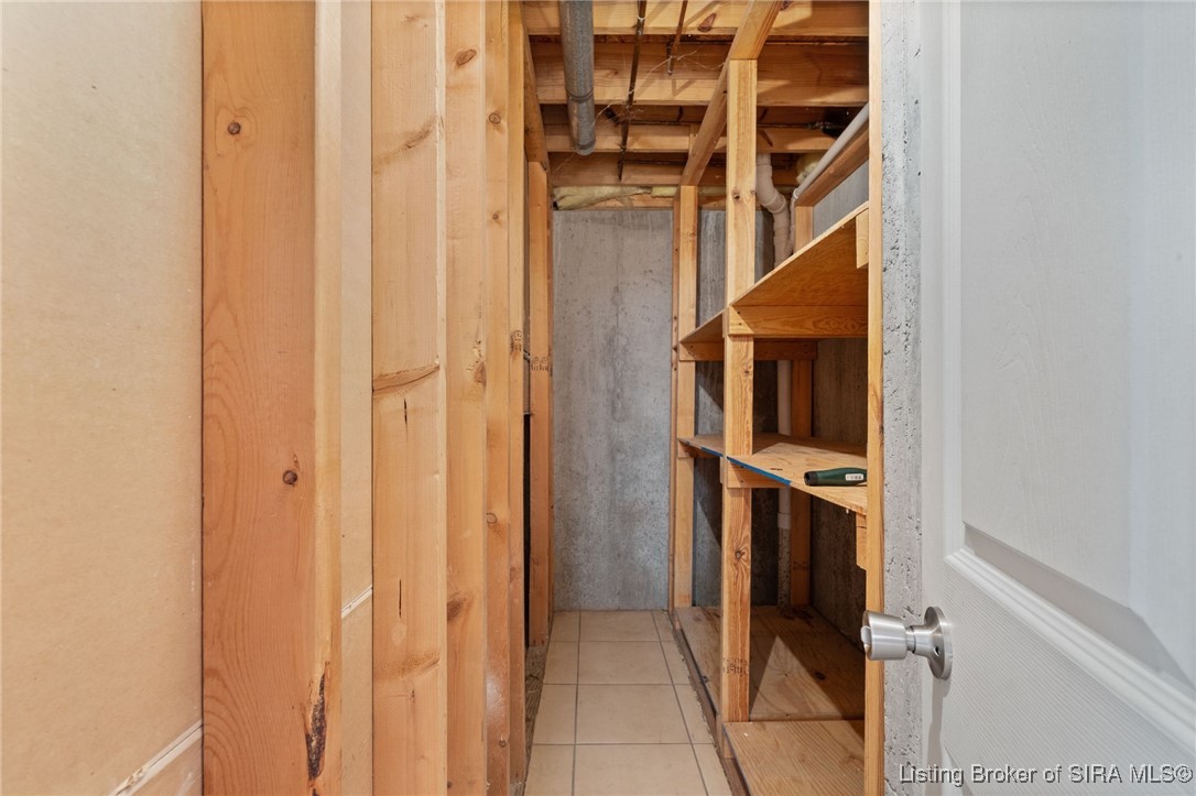 4008 Decker Court