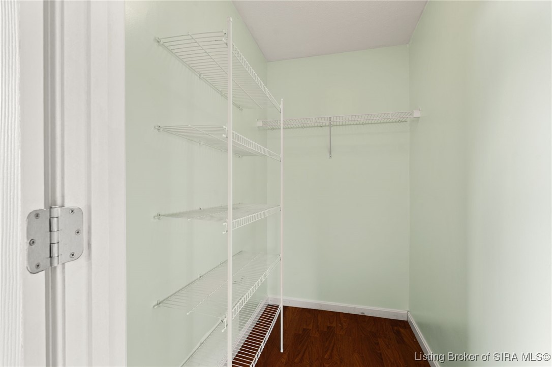 4008 Decker Court