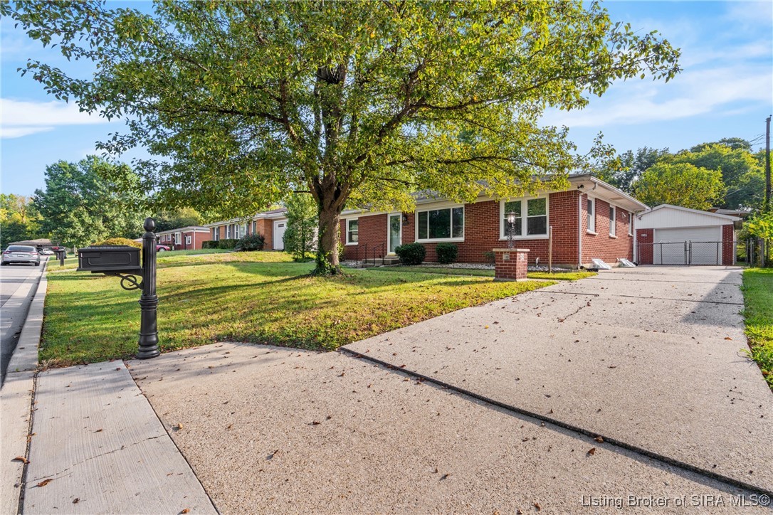 2420 Jacobs Drive