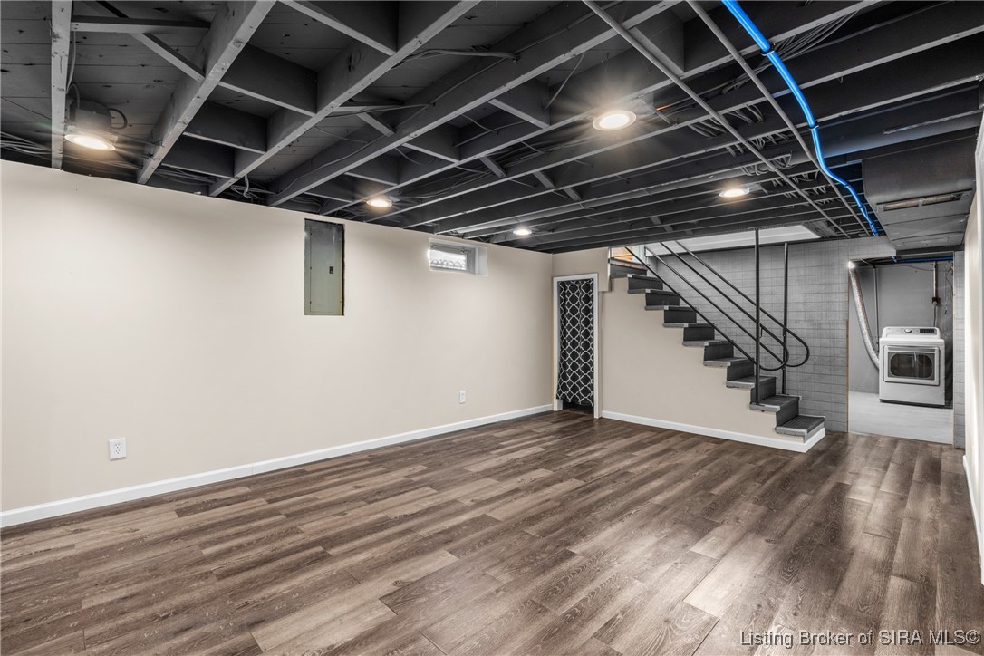 2420 Jacobs Drive