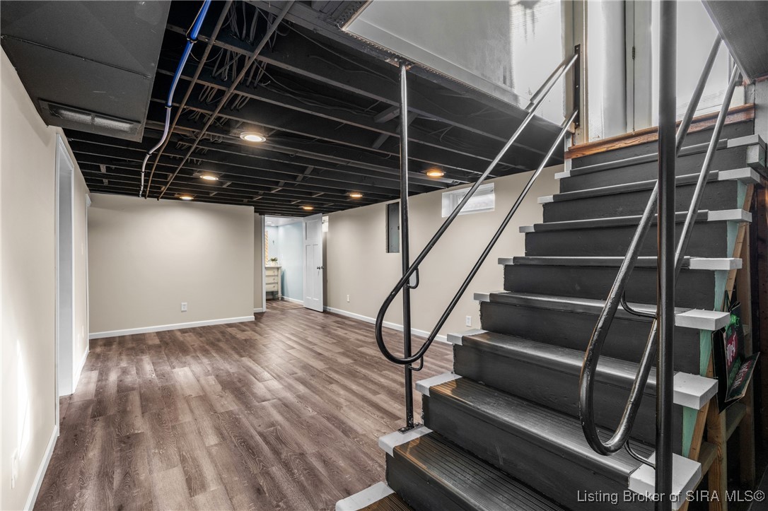 2420 Jacobs Drive