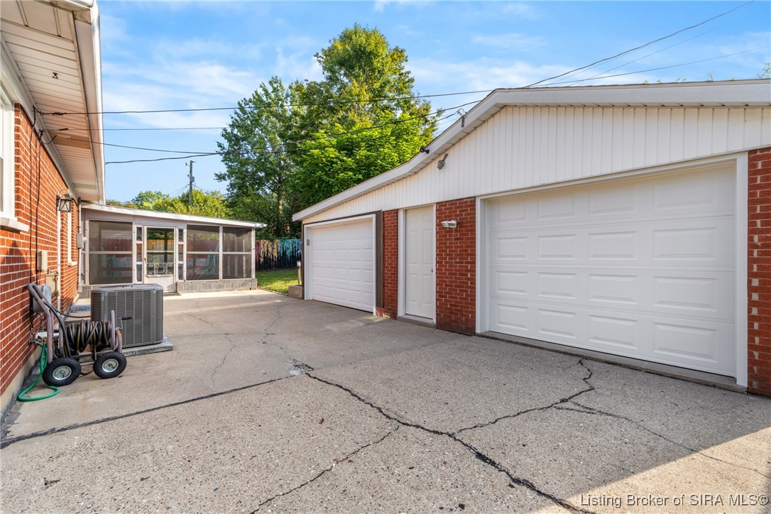 2420 Jacobs Drive