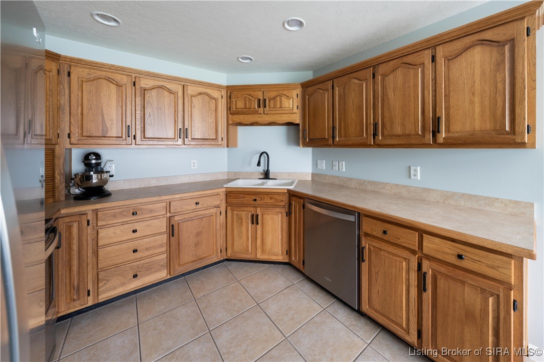 3635 Kerry Ann Way