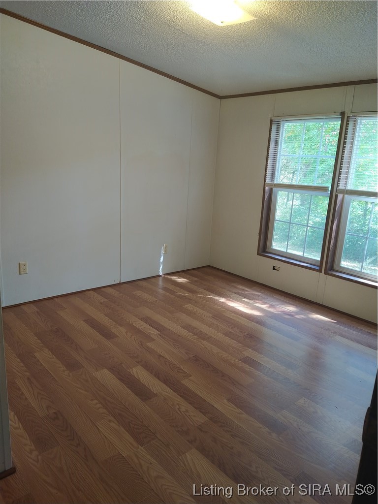4235 Indiana 135 NE