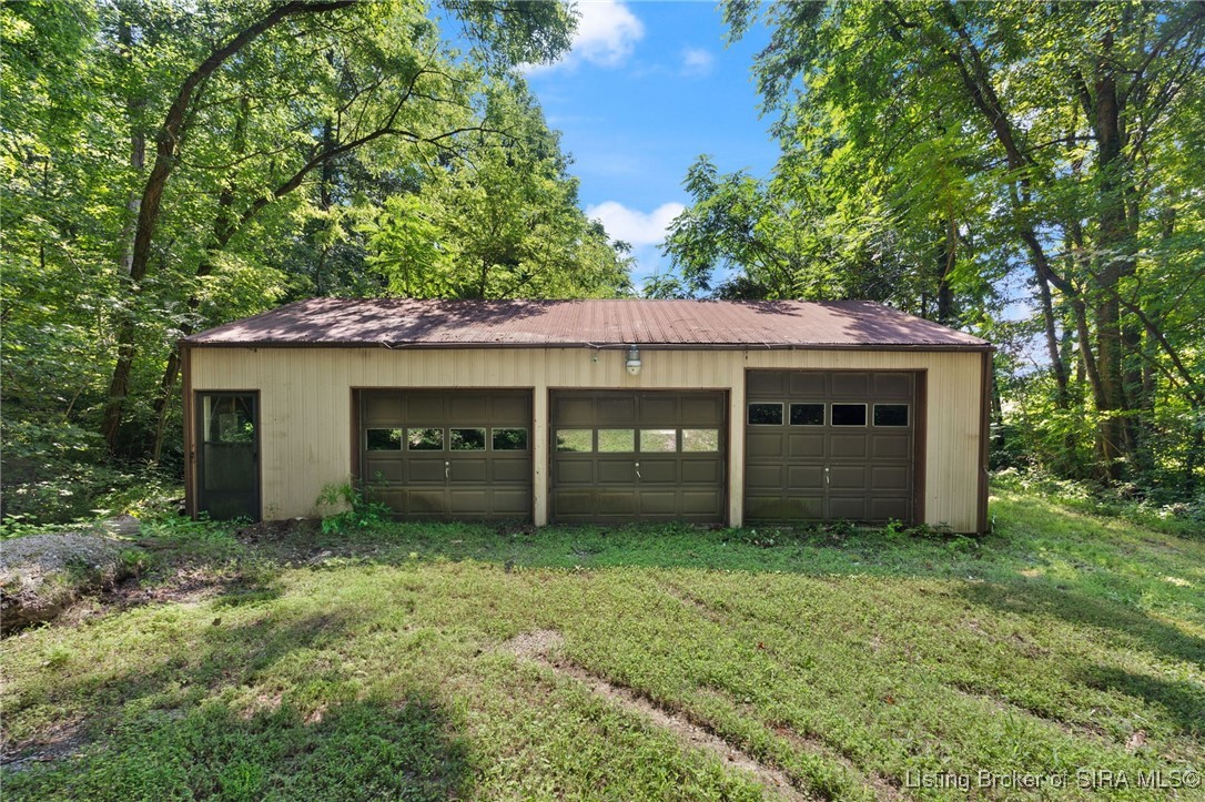 3200 N Hwy 11 SE