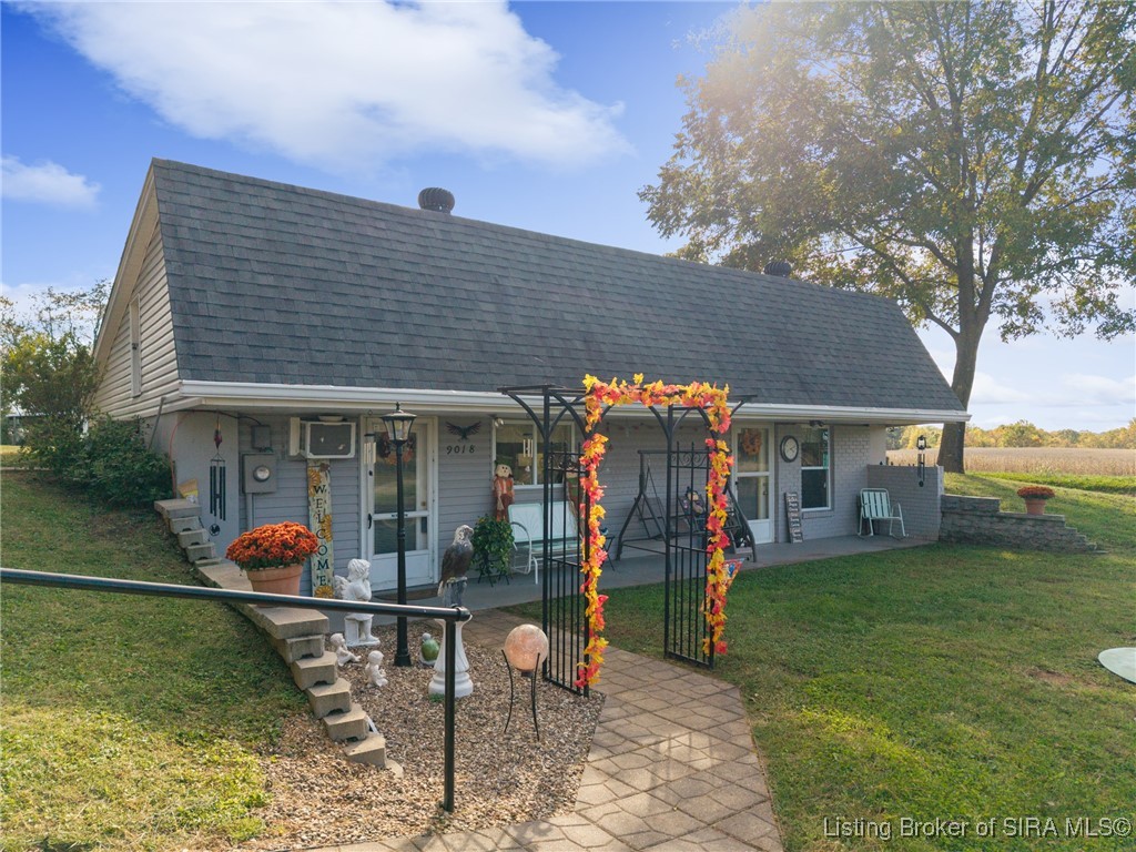 9018 Carter Road