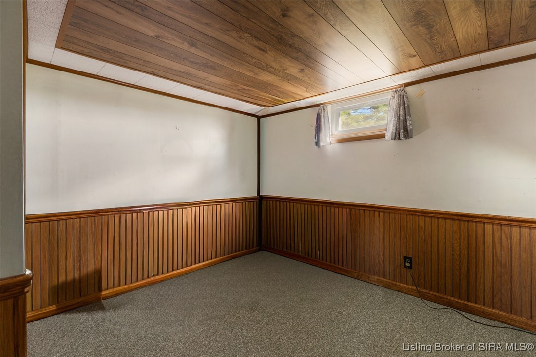 9018 Carter Road