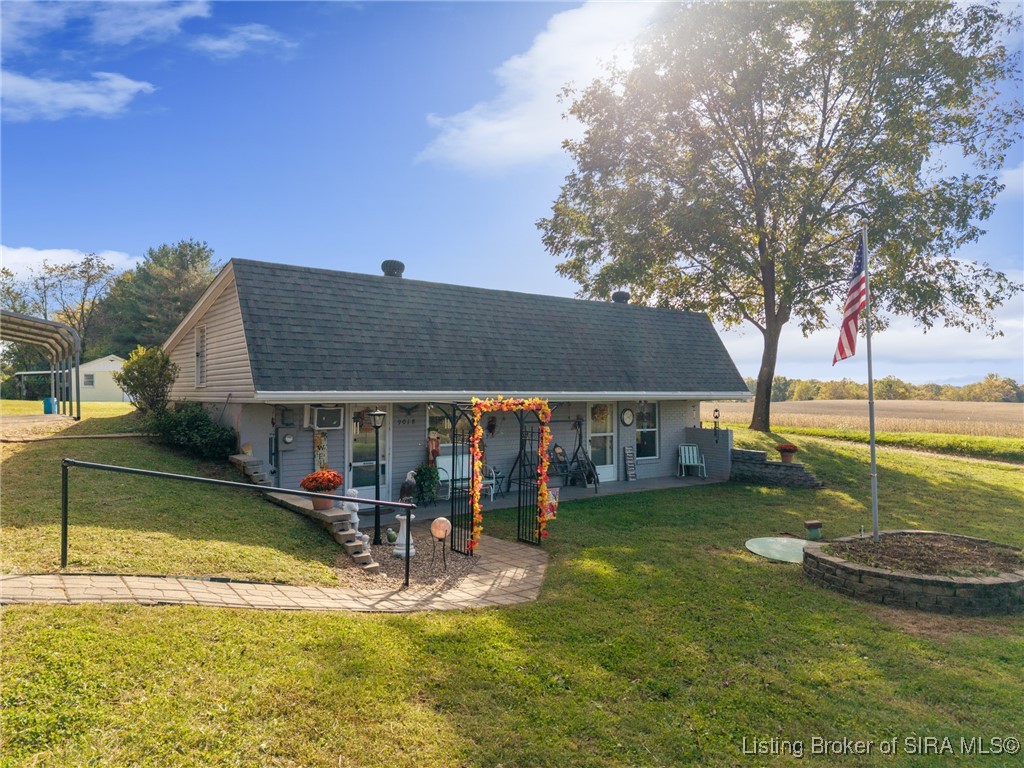 9018 Carter Road