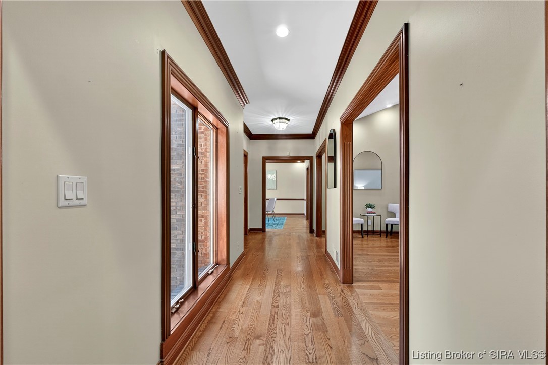 3 Captains Court