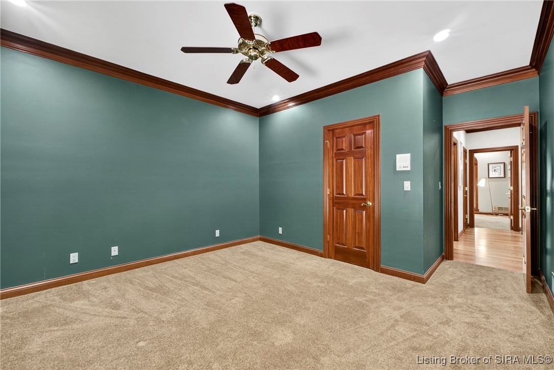 3 Captains Court
