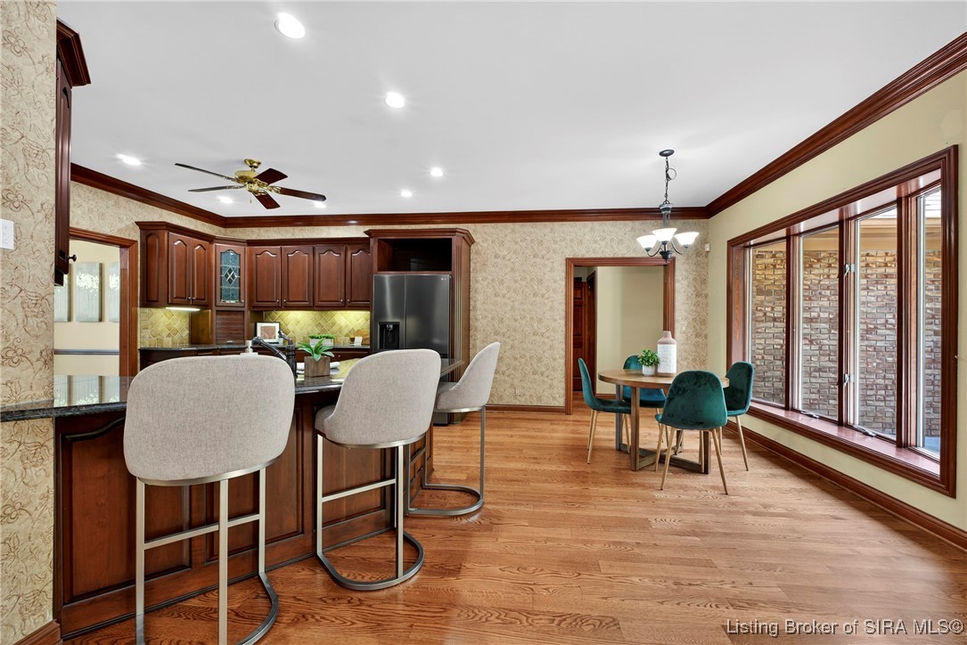 3 Captains Court