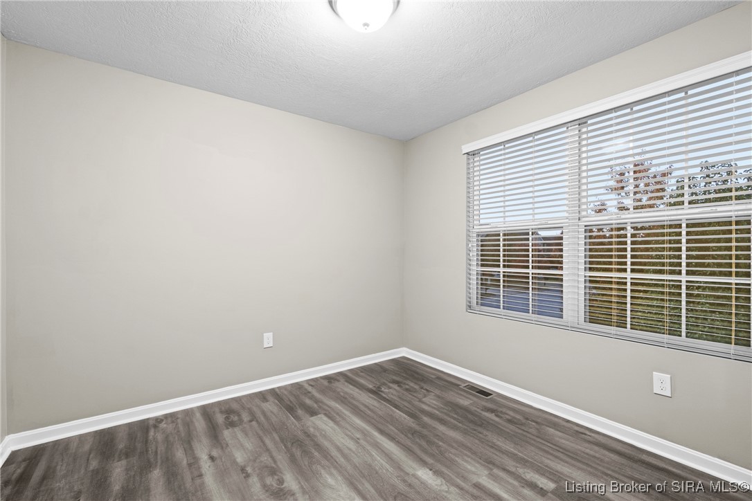 3200 Cotton Lane