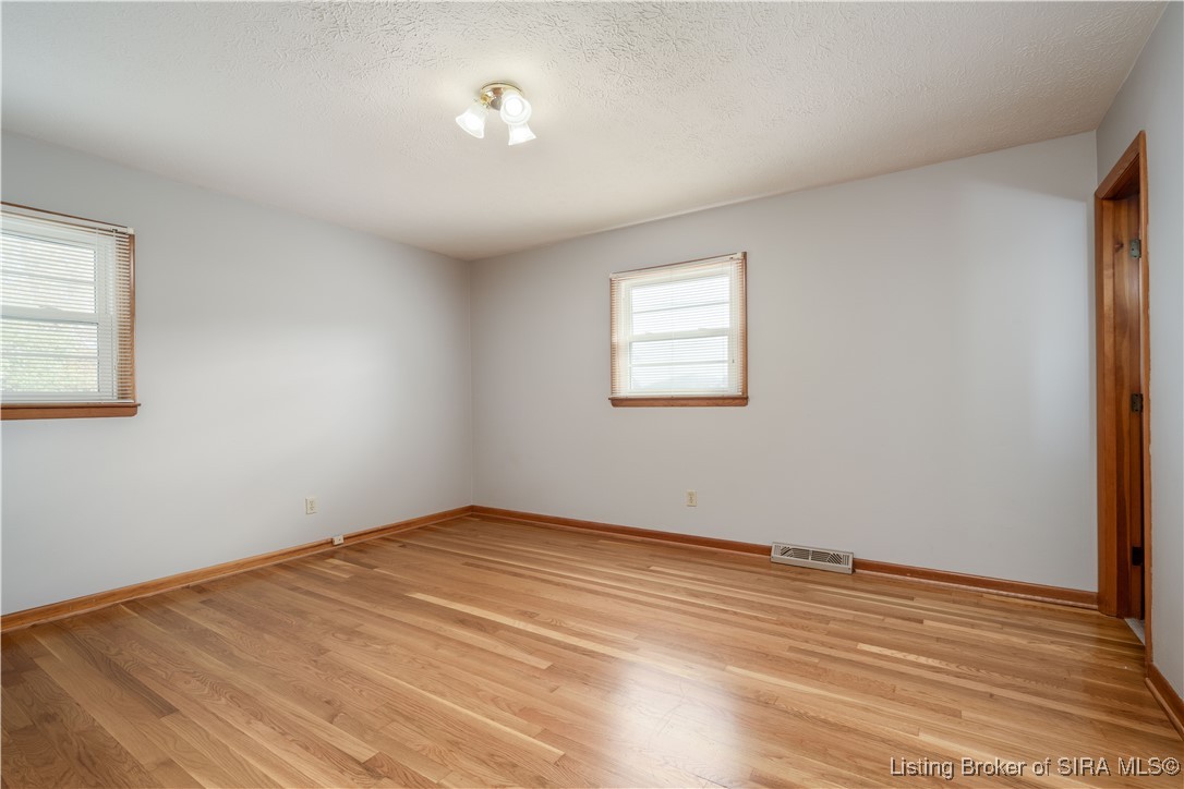 627 Roseview Terrace