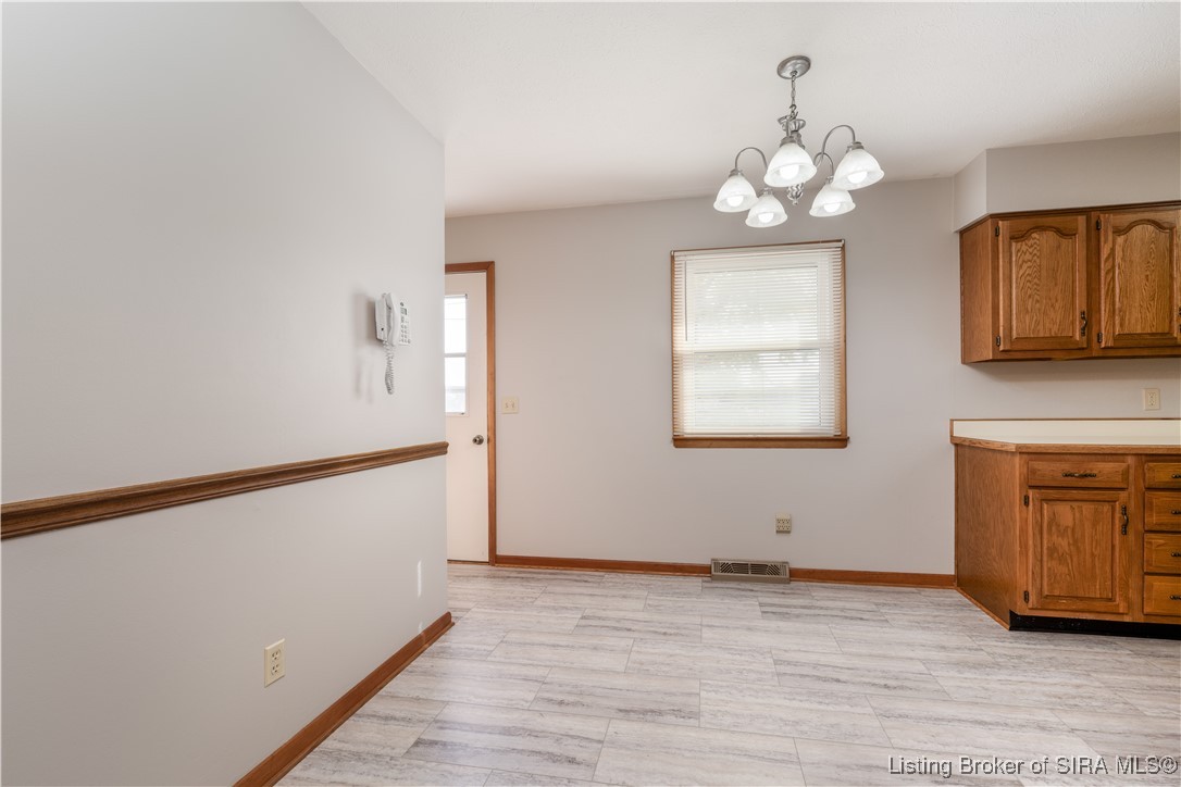 627 Roseview Terrace