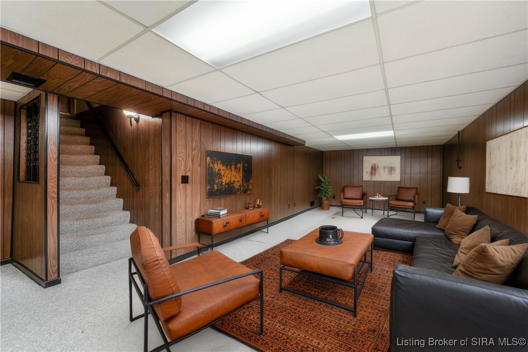 627 Roseview Terrace