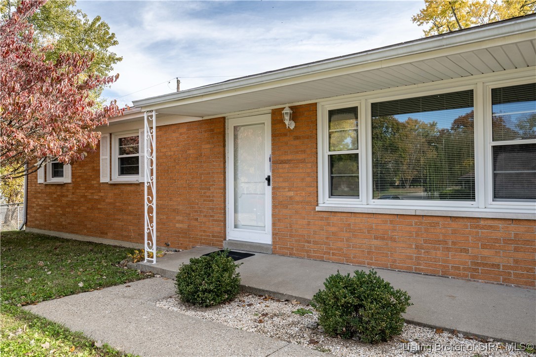 627 Roseview Terrace