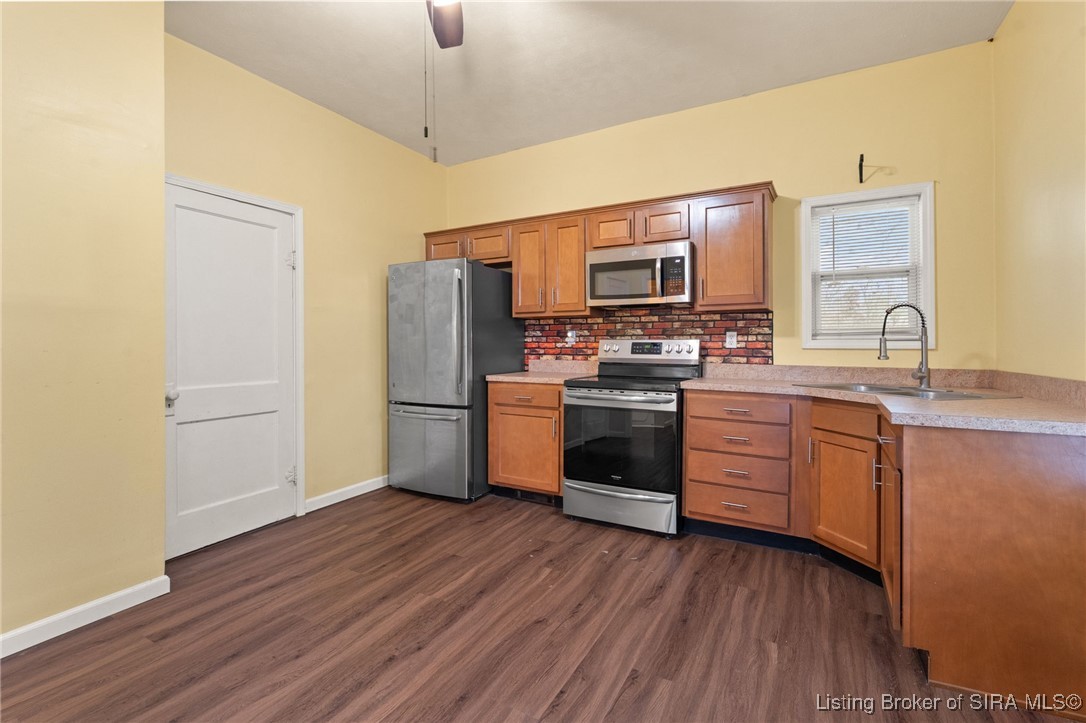 14555 Old Highway 111 SE