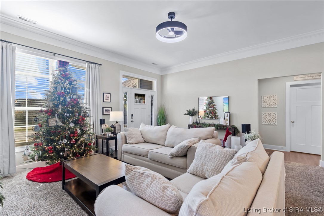 5421 Catalina Trail