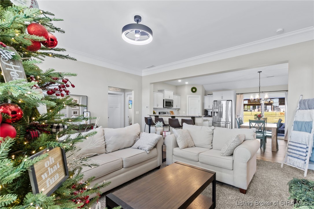 5421 Catalina Trail