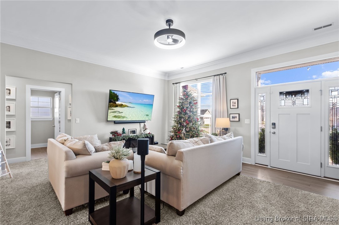 5421 Catalina Trail