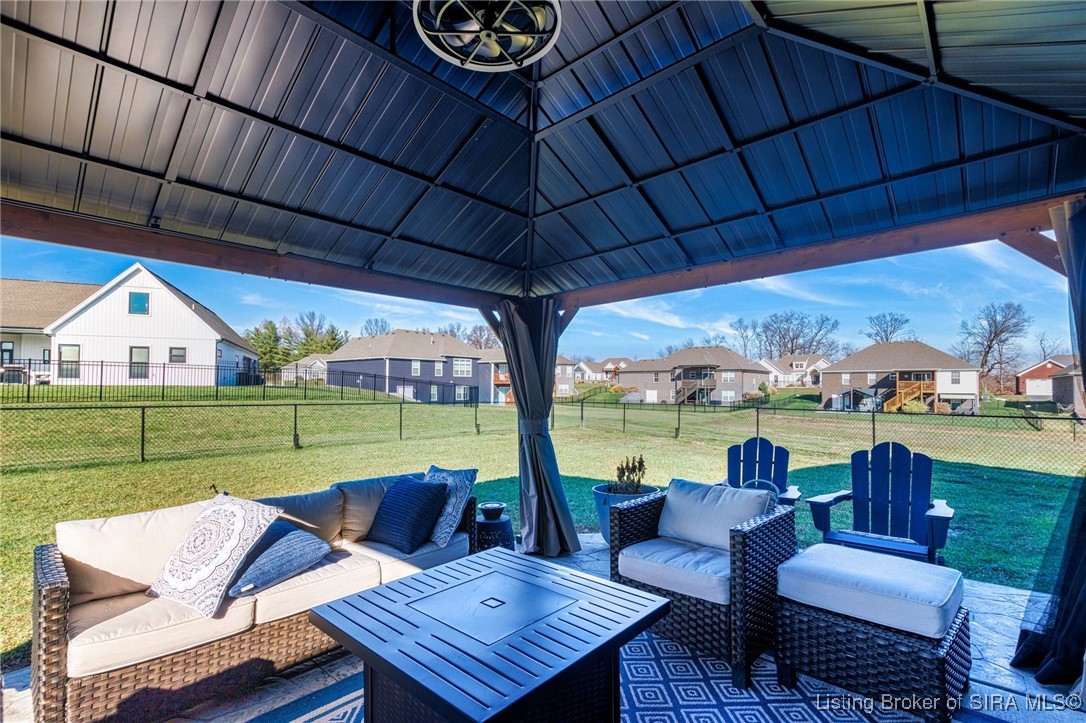 5421 Catalina Trail
