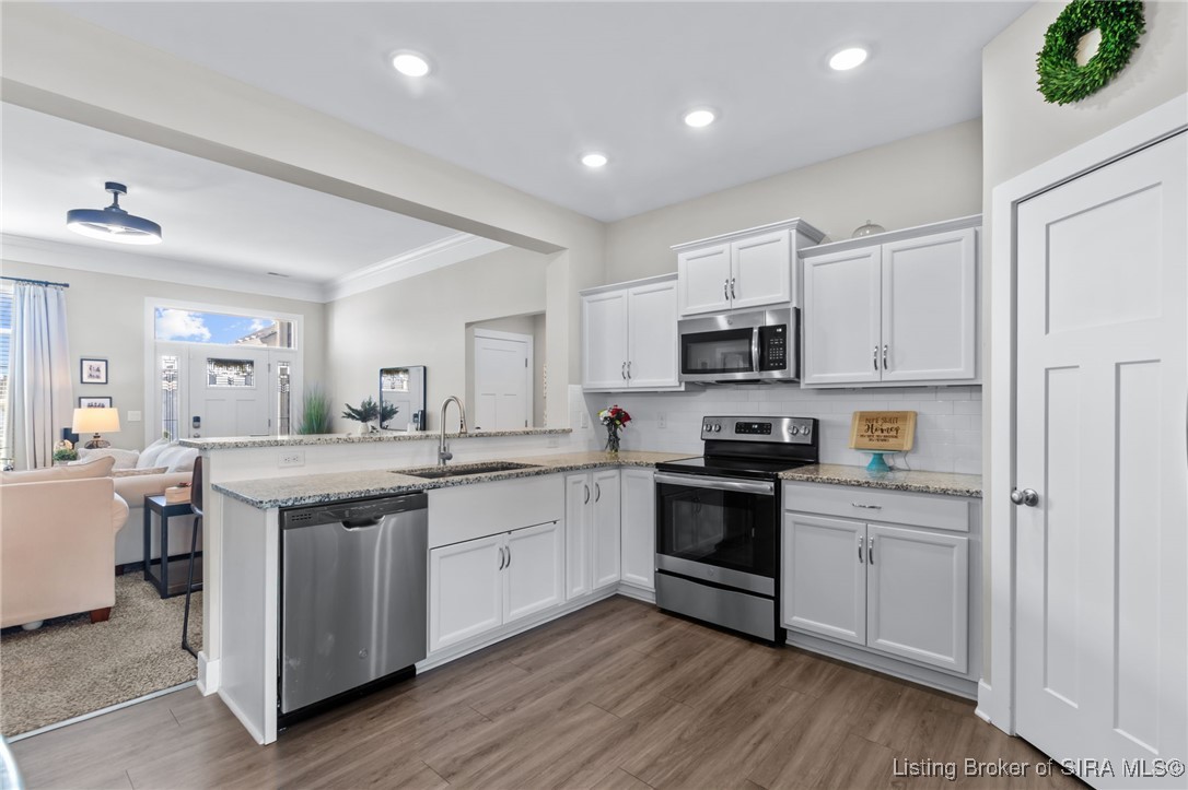 5421 Catalina Trail
