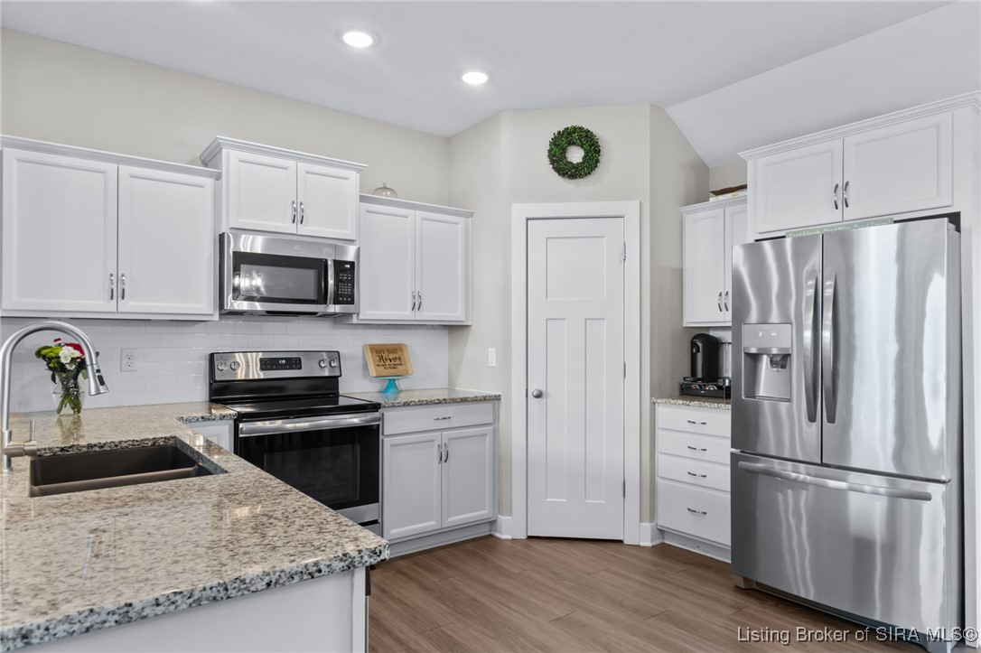 5421 Catalina Trail