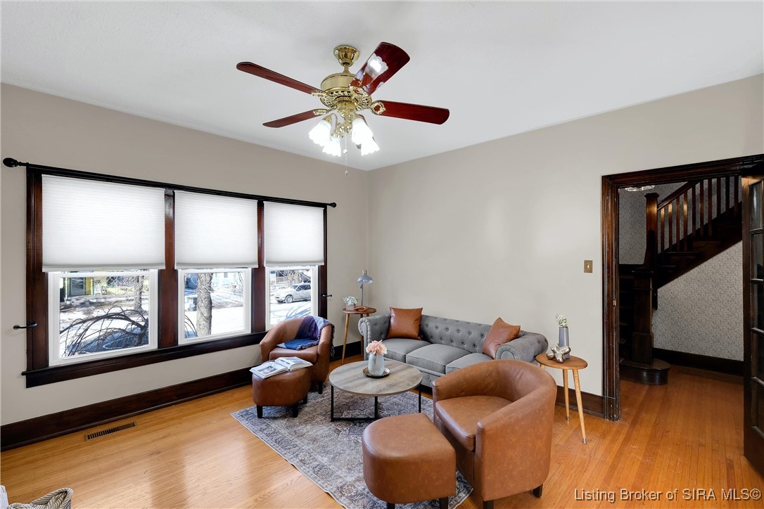 613 W Spring Street