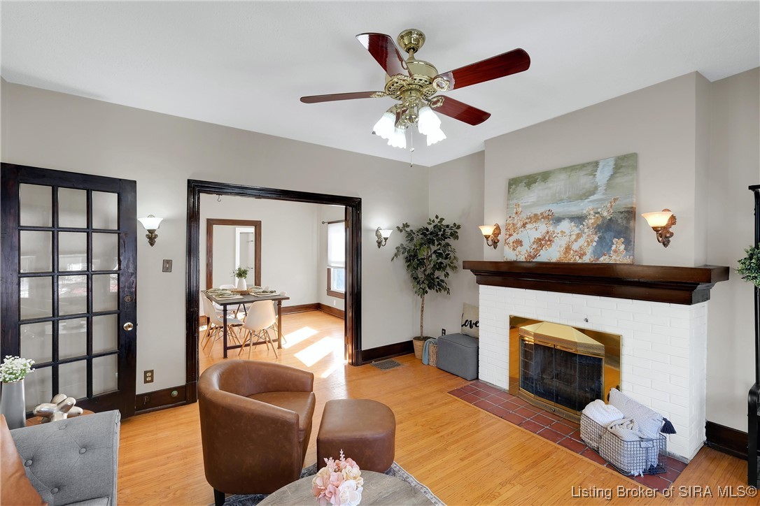 613 W Spring Street