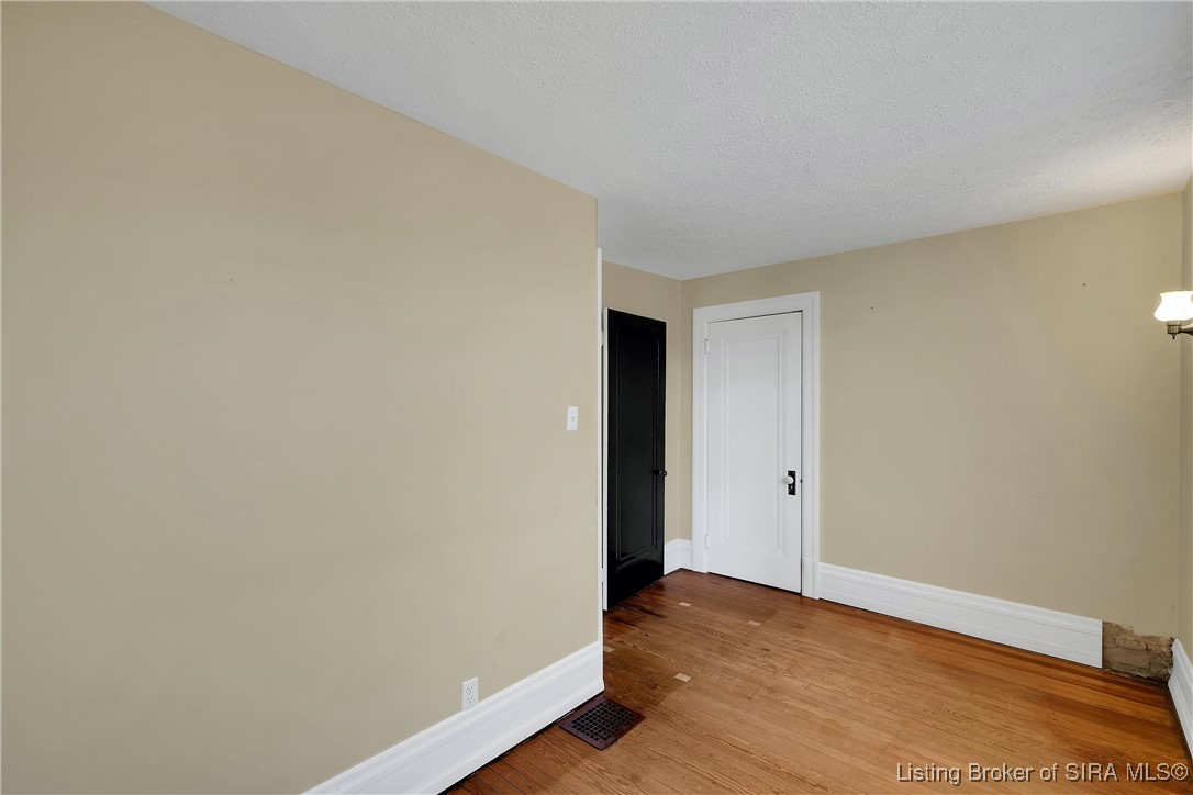 613 W Spring Street