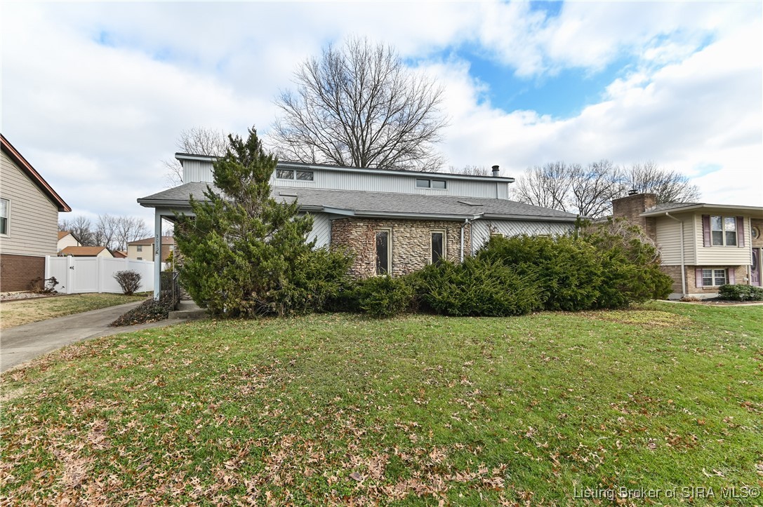 3015 Creek Ridge Drive