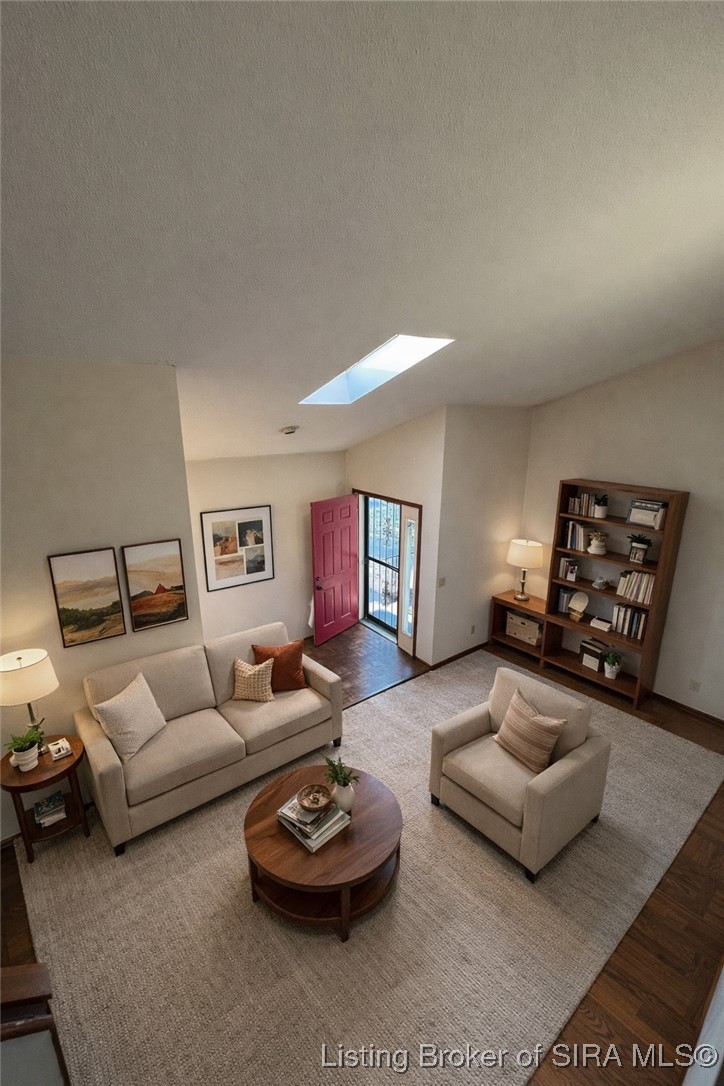 3015 Creek Ridge Drive
