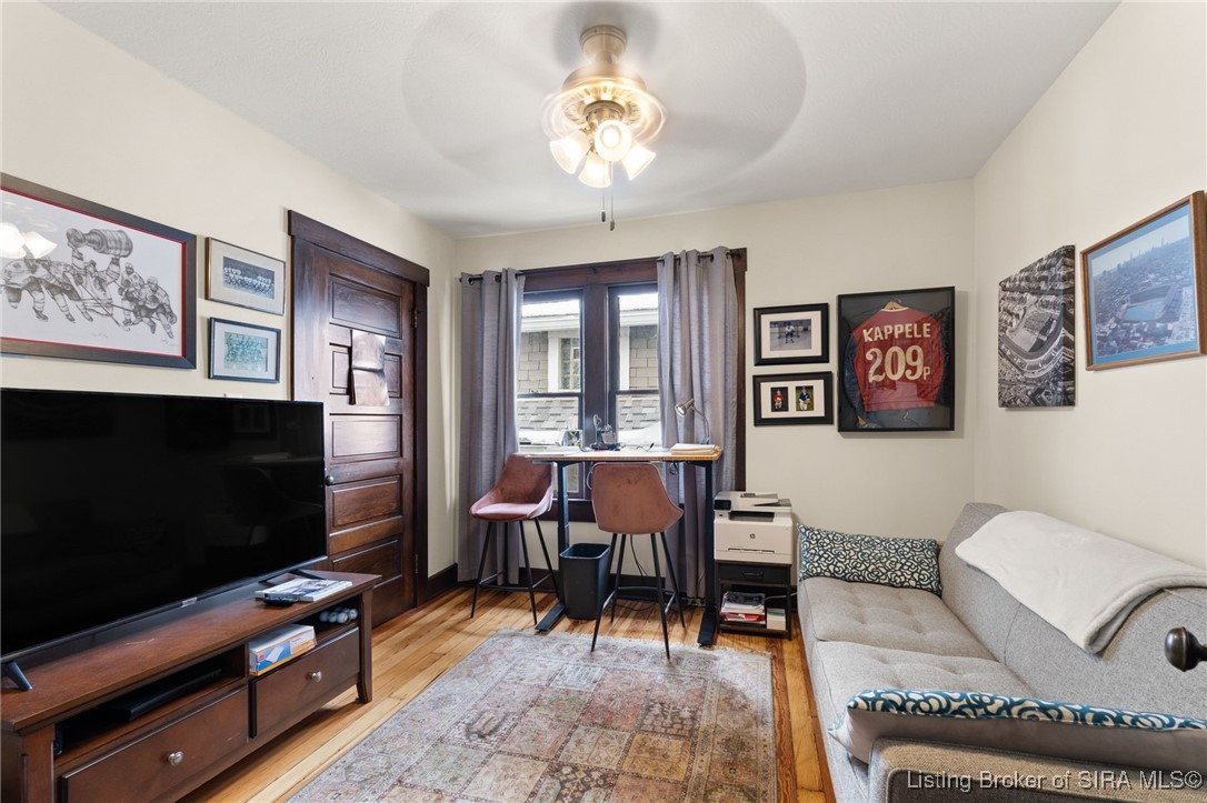 516 E 5th Street