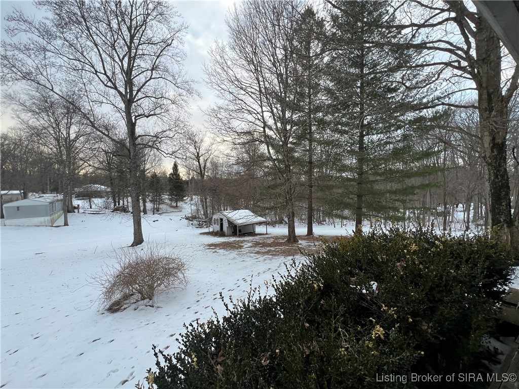 5623 S County Road 640 E