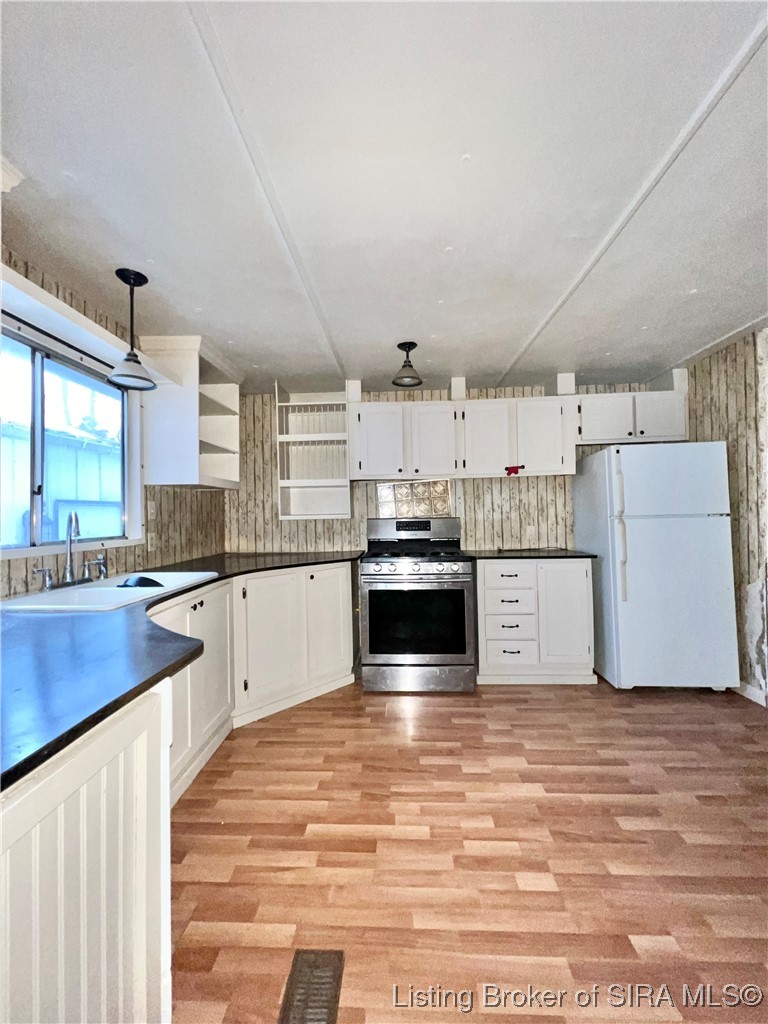 5623 S County Road 640 E