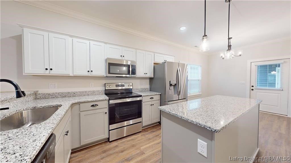 1209 Parkland Trail